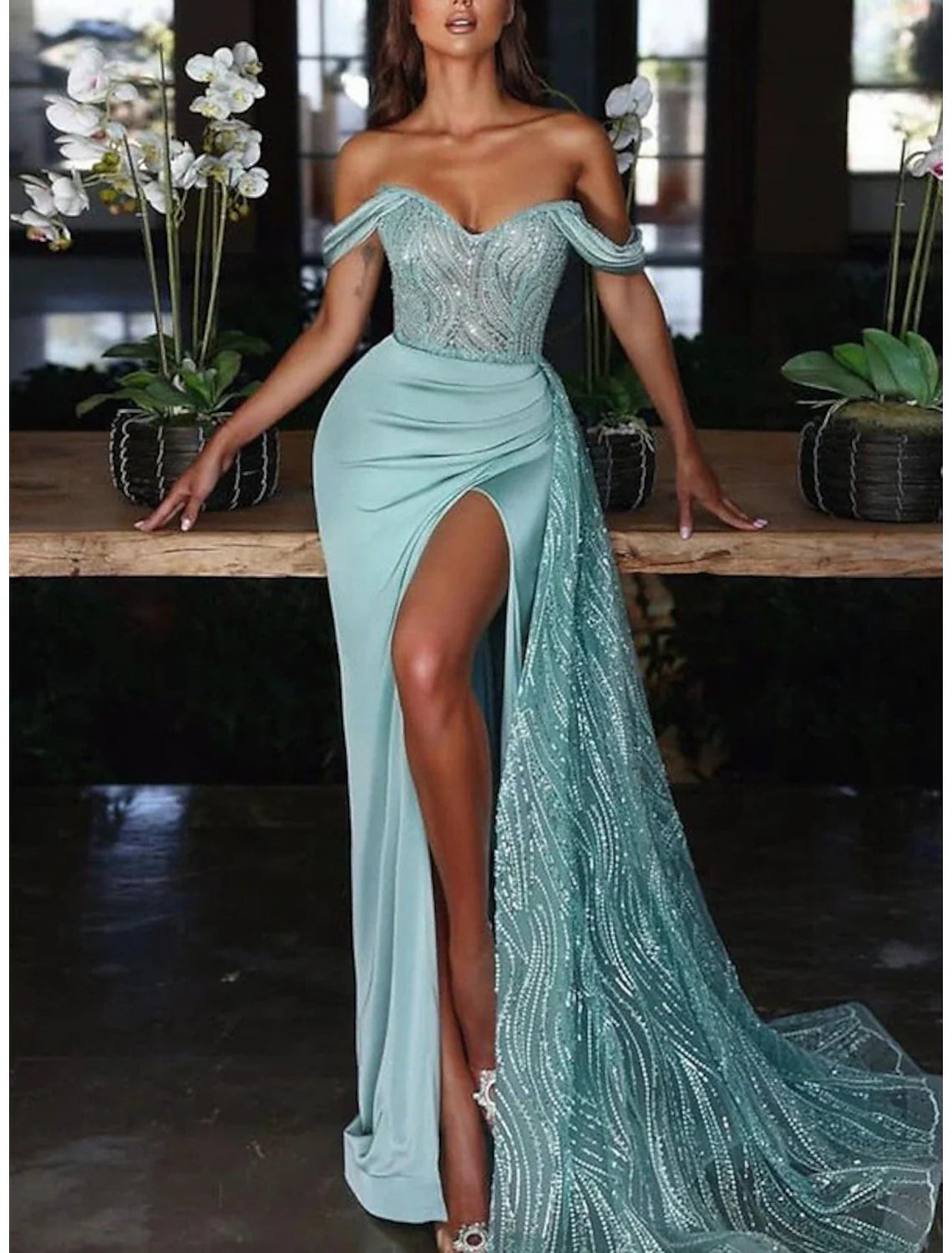 Mermaid Dress Evening Gown Red Green Dress Dress Formal Wedding Guest Court Train Sleeveless Off Shoulder Charmeuse with Ruched Sequin Slit Tunics Trendy modern Mermaid Dress Evening Gown Red Green Dress Dress Formal Wedding Guest Court Train Sleeveless Off Shoulder Charmeuse with Ruched Sequin Slit Tunics Trendy modern