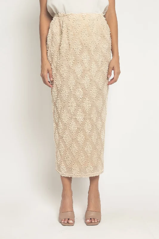 Malika Skirt in Cream breathable skirt fabric