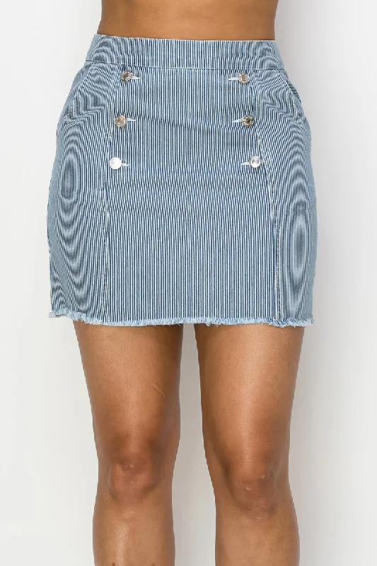 Button Frayed Denim Mini Skirt ruffled skirt detail