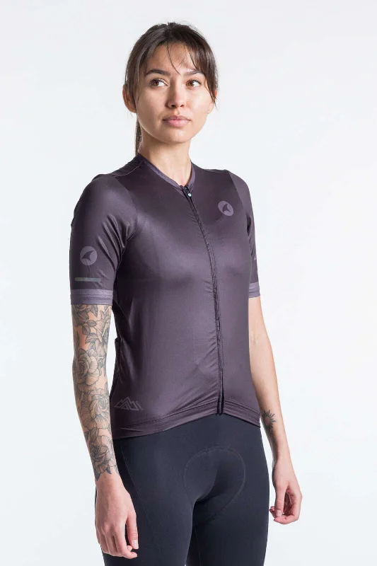 Women's Summit Jersey Festive Jersey Tee