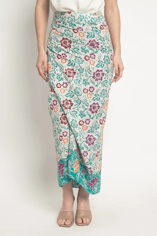 Kemala Skirt in Kawung Cream floral skirt print