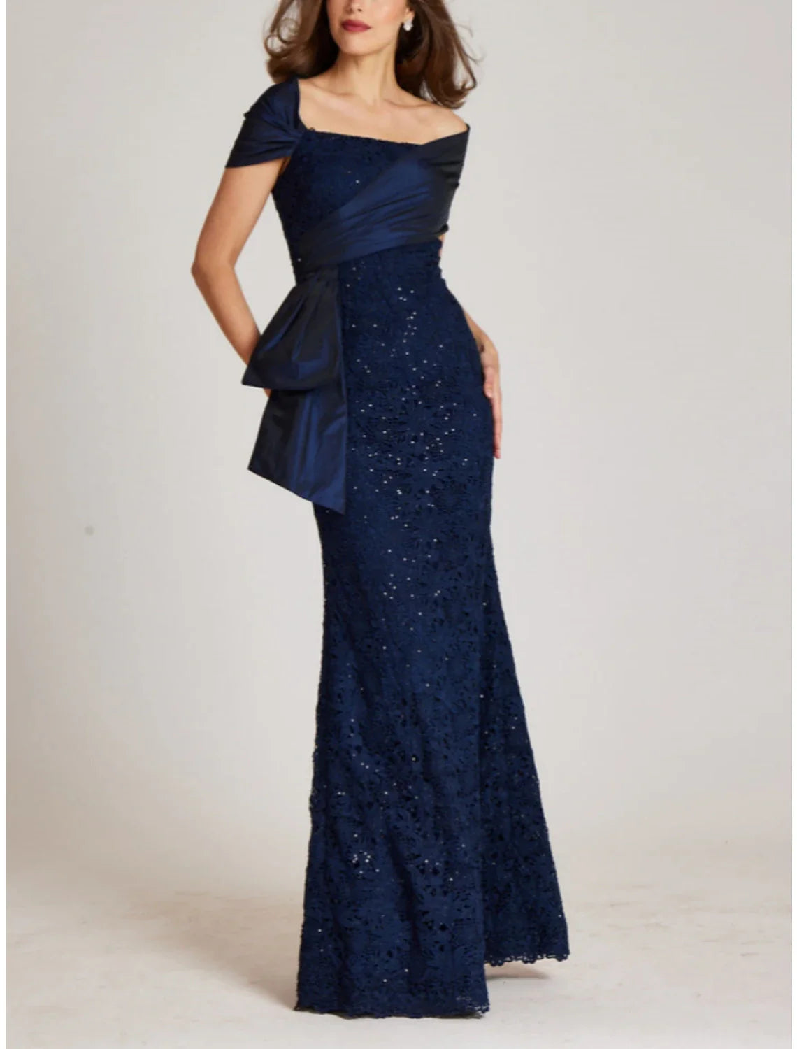 Mermaid / Trumpet Evening Gown Elegant Dress Formal Floor Length Short Sleeve Off Shoulder Lace with Glitter Ruched Tunics Short Trendy Mermaid / Trumpet Evening Gown Elegant Dress Formal Floor Length Short Sleeve Off Shoulder Lace with Glitter Ruched Tunics Short Trendy