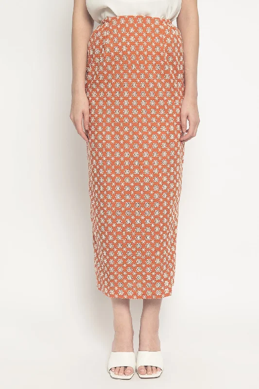 Daisy Skirt in Terracotta elastic waist skirt