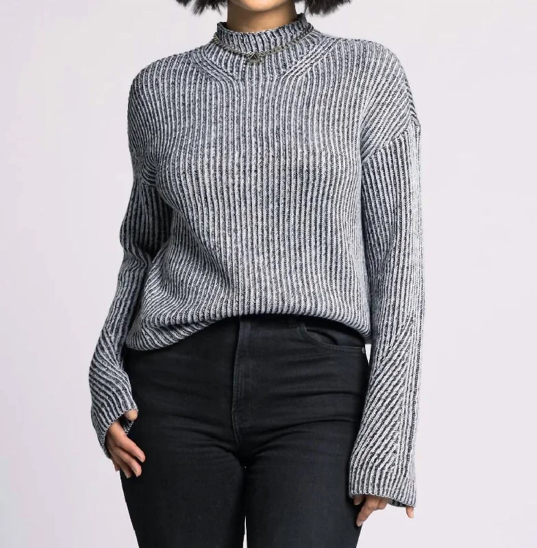 Rina Sweater In Grey Graphic Sweater Embroidered Appliqued