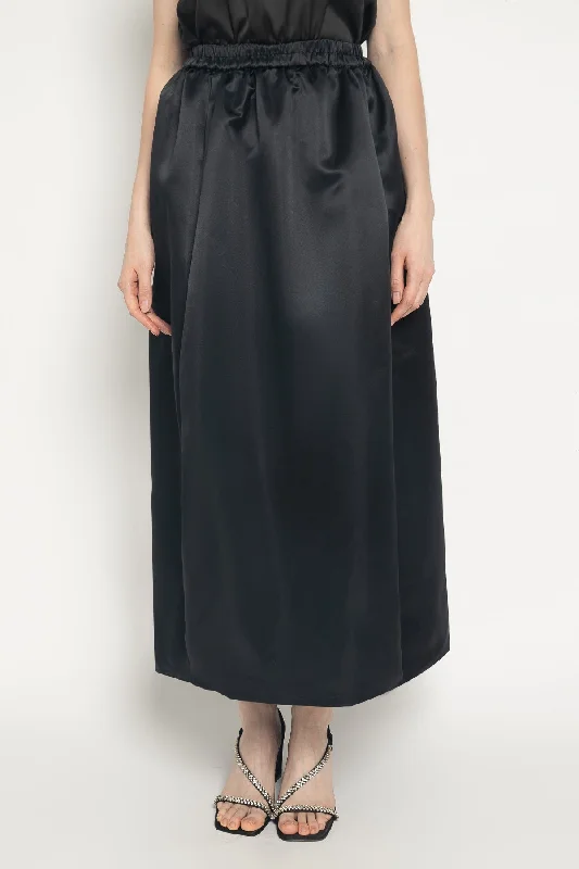 Cassia Ballon Skirt in Black cashmere skirt fine