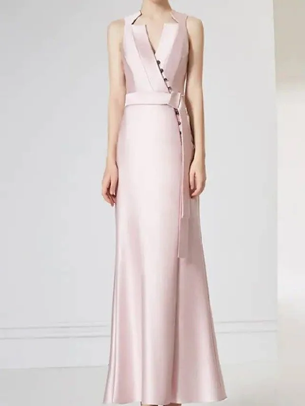 Sheath / Column Mother of the Bride Dress Elegant V Neck Floor Length Satin Sleeveless with Pleats Sheath / Column Mother of the Bride Dress Elegant V Neck Floor Length Satin Sleeveless with Pleats