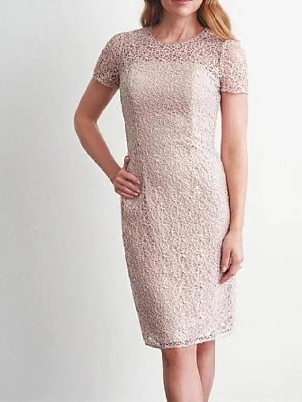 Sheath / Column Mother of the Bride Dress Elegant Jewel Neck Knee Length Lace Short Sleeve with Lace Sheath / Column Mother of the Bride Dress Elegant Jewel Neck Knee Length Lace Short Sleeve with Lace