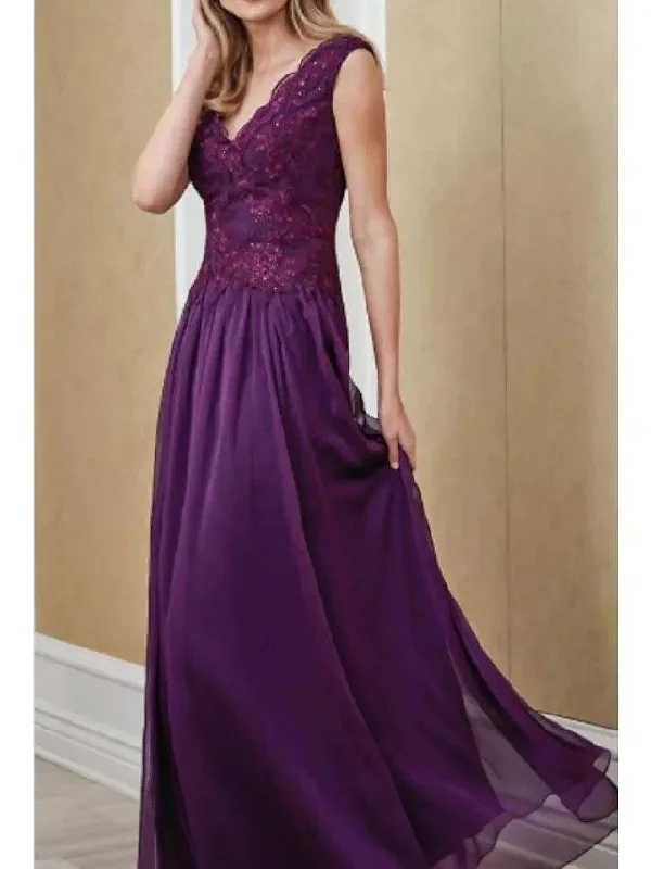 A-Line Mother of the Bride Dress Elegant V Neck Floor Length Chiffon Lace Sleeveless with Appliques Ruching A-Line Mother of the Bride Dress Elegant V Neck Floor Length Chiffon Lace Sleeveless with Appliques Ruching