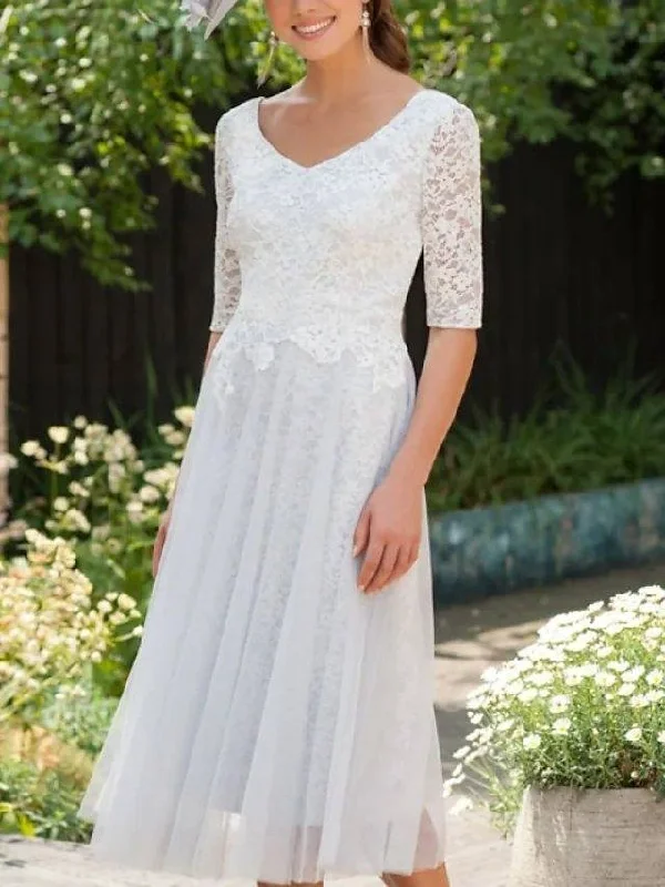 A-Line Mother of the Bride Dress Elegant V Neck Knee Length Lace Tulle Half Sleeve with Pleats Embroidery A-Line Mother of the Bride Dress Elegant V Neck Knee Length Lace Tulle Half Sleeve with Pleats Embroidery