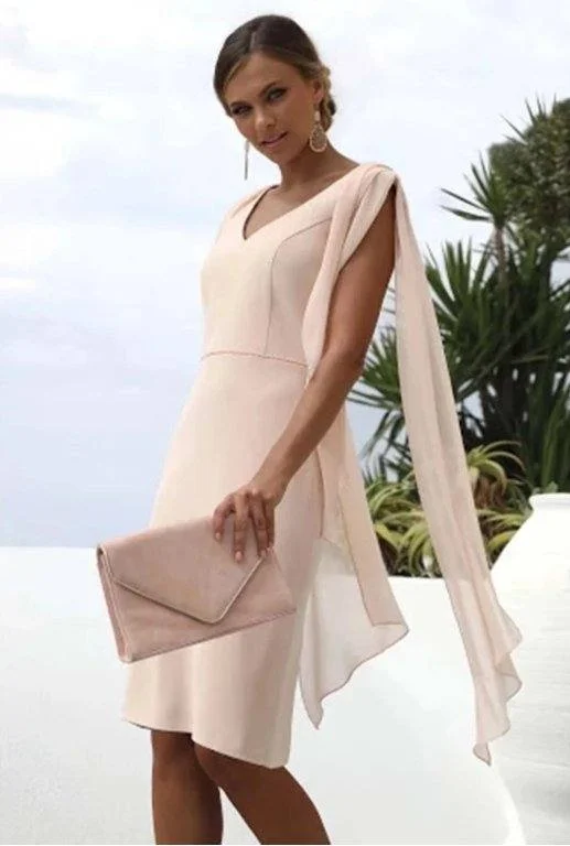 Plus Size Mother Of The Bride Dresses Sheath V-neck Knee Length Chiffon Backless Short Groom Mother Dresses For Wedding Plus Size Mother Of The Bride Dresses Sheath V-neck Knee Length Chiffon Backless Short Groom Mother Dresses For Wedding