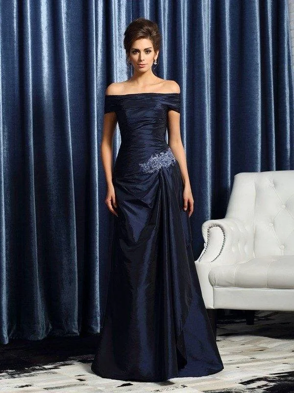 Trumpet/Mermaid Off-the-Shoulder Short Sleeves Long Taffeta Mother of the Bride Dresses Trumpet/Mermaid Off-the-Shoulder Short Sleeves Long Taffeta Mother of the Bride Dresses