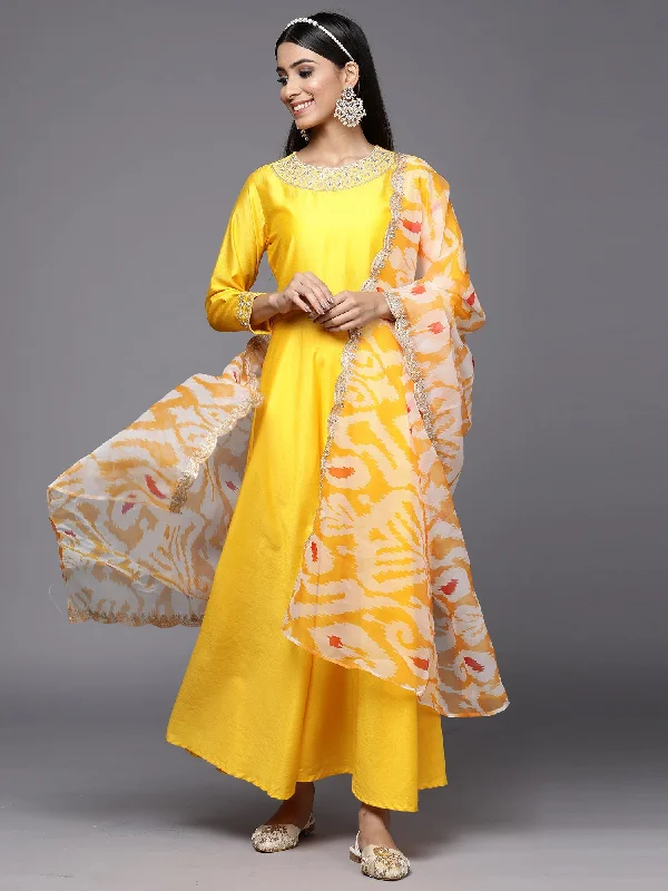 Women's Kesariya Yellow Embroidered A-Line Kurta Trouser With Dupatta Set - Indo Era Trousers Chinos Classic