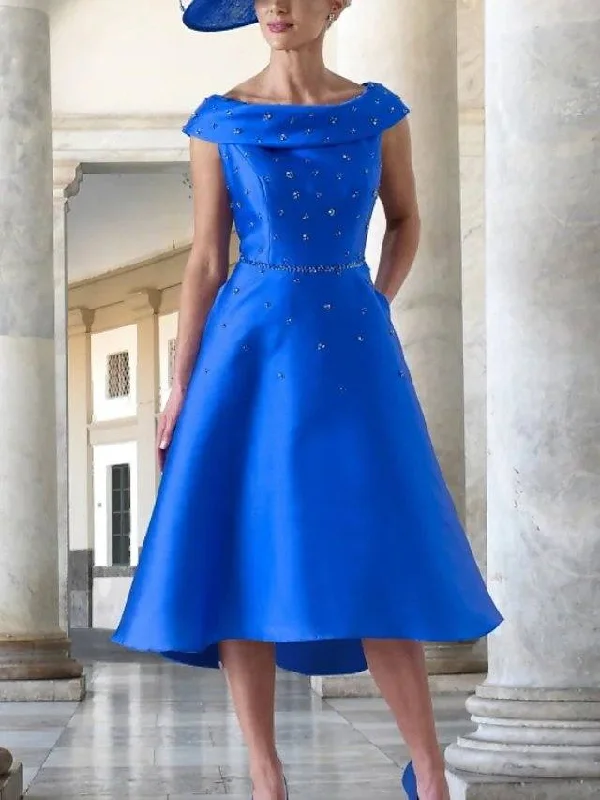 A-Line Mother of the Bride Dress Elegant Jewel Neck Knee Length Satin Sleeveless with Ruching A-Line Mother of the Bride Dress Elegant Jewel Neck Knee Length Satin Sleeveless with Ruching