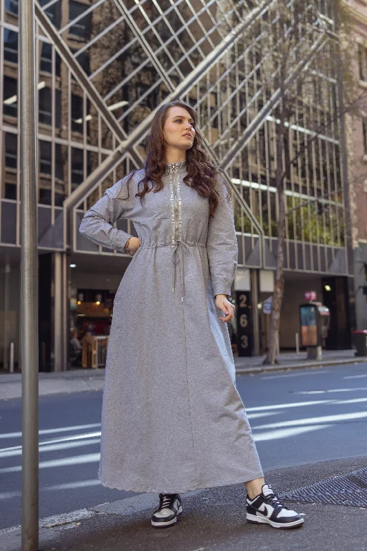 Modelle/Move Zip Detailed Track Dress