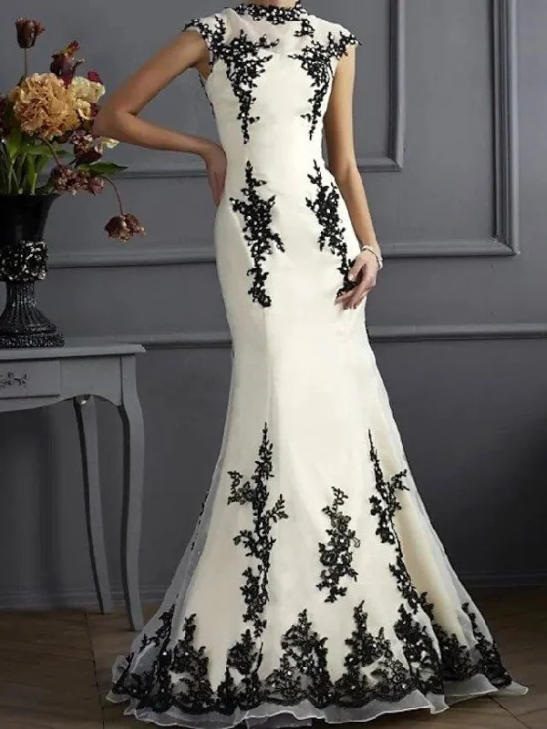 A-Line Mother of the Bride Dress Elegant High Neck Sweep / Brush Train Lace Satin Tulle Short Sleeve with Appliques A-Line Mother of the Bride Dress Elegant High Neck Sweep / Brush Train Lace Satin Tulle Short Sleeve with Appliques