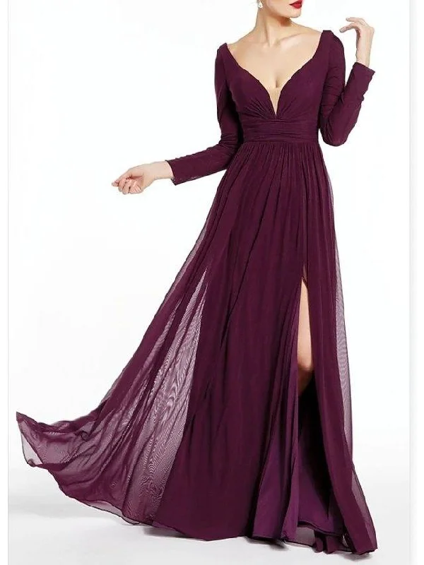 A-Line Mother of the Bride Dress Elegant V Neck Knee Length Chiffon Long Sleeve with Pleats Split Front A-Line Mother of the Bride Dress Elegant V Neck Knee Length Chiffon Long Sleeve with Pleats Split Front