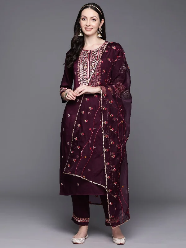 Women's Wine Embroidered Straight Kurta Trousers With Dupatta Set - Indo Era Trousers chic fashionable