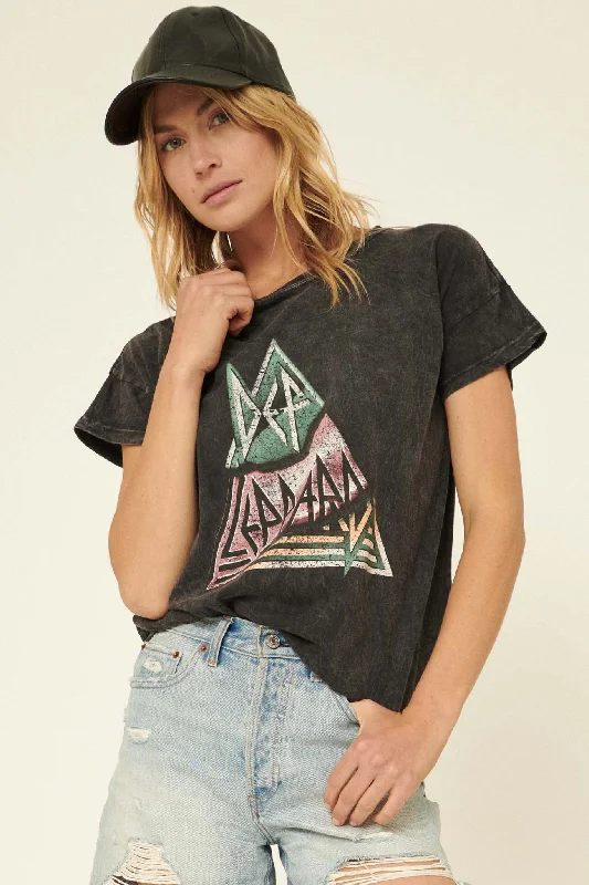 Def Leppard Pyramid Logo Vintage-Wash Graphic Tee Notch Collar Peter Pan Collar Cowl Neck