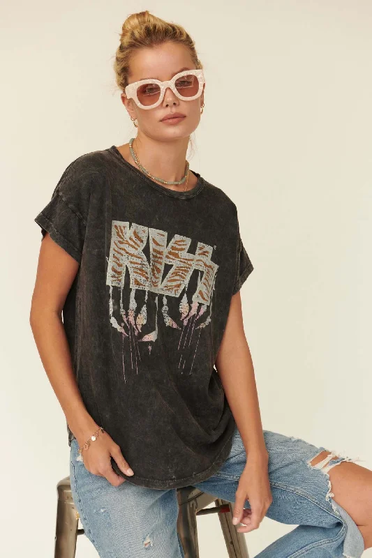 KISS Tiger Claws Vintage-Wash Graphic Tee Modern Contemporary Chic