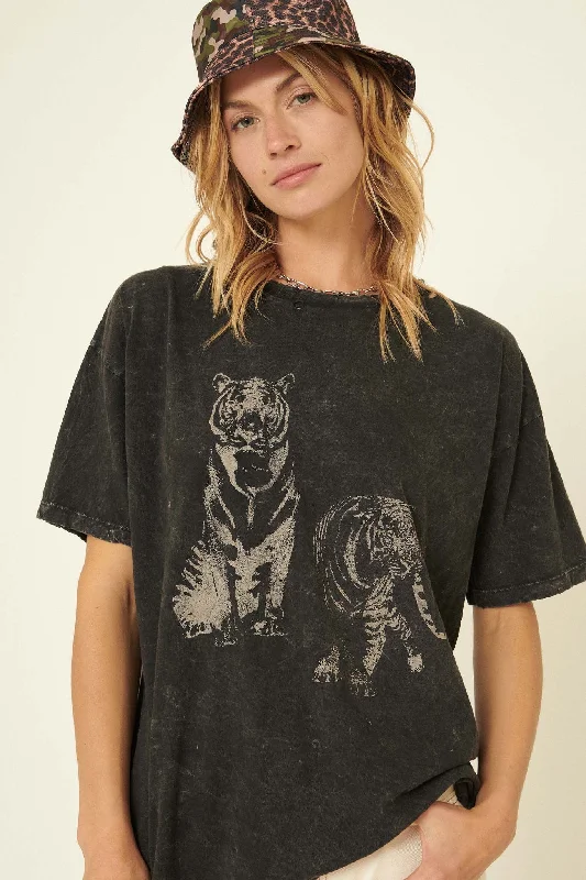 Prey for Tigers Vintage-Wash Graphic Tee Polka Dot Checkered Tartan